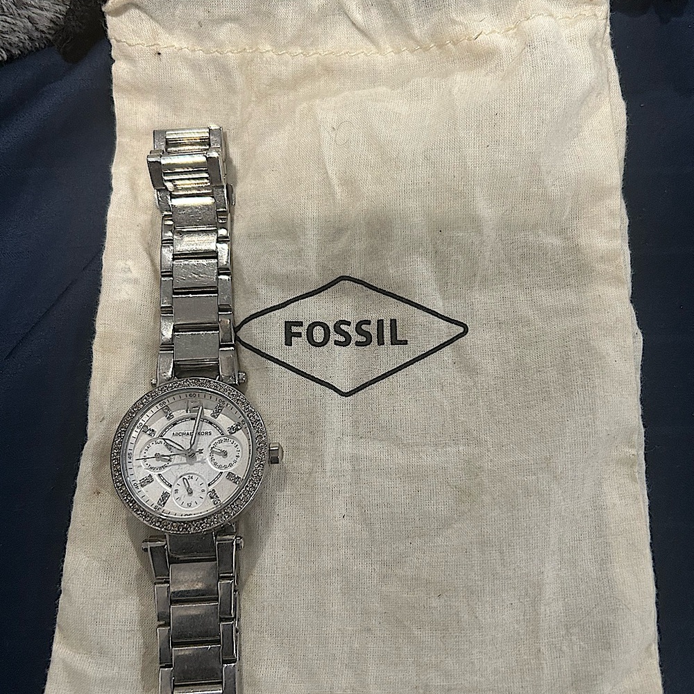 Silver Fossil Watch - image 1